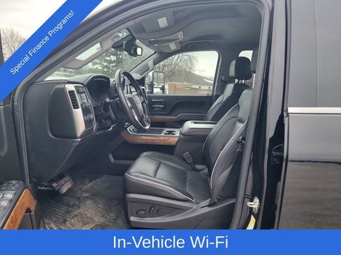 Used 2019 Chevrolet Silverado 2500 High Country w/ Duramax Plus Package image 10