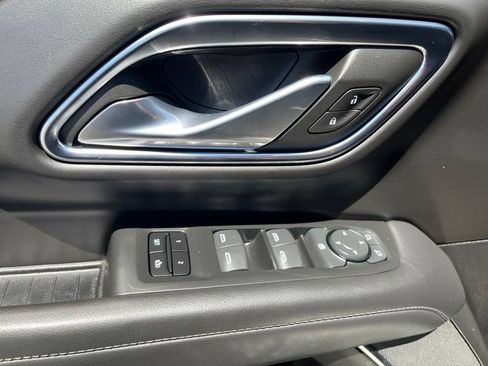 Used 2023 Chevrolet Tahoe LT AWD/4WD image 16