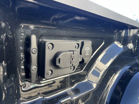 Used 2025 RAM 3500 Tradesman image 13