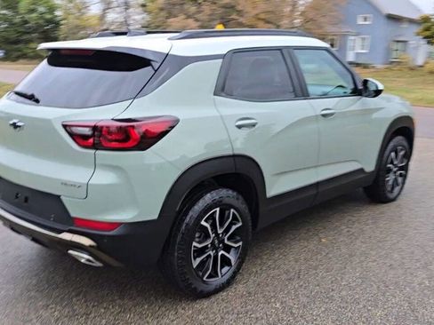 Used 2025 Chevrolet TrailBlazer ACTIV w/ Convenience Package image 5