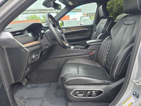 Used 2021 Jeep Grand Cherokee L Summit w/ Advanced Protech Group IV AWD/4WD image 20