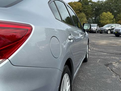 Used 2018 Subaru Impreza 2.0i Premium image 15