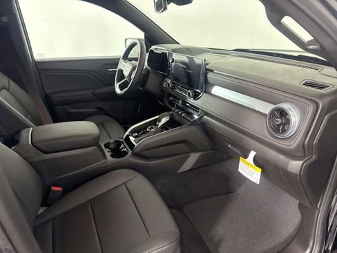 New 2026 Chevrolet Colorado LT w/ LT Convenience Package AWD/4WD image 15