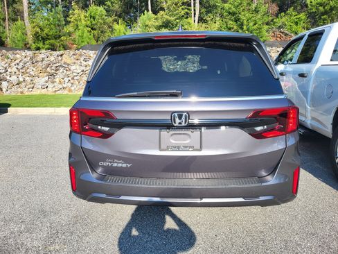 Used 2026 Honda Odyssey EX-L image 5
