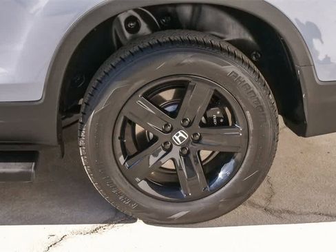 Used 2023 Honda Ridgeline Black Edition image 6