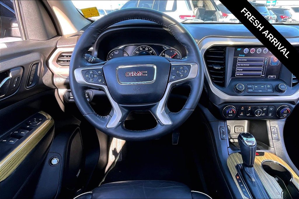 Used 2018 GMC Acadia Denali w/ Technology Package AWD/4WD image 14