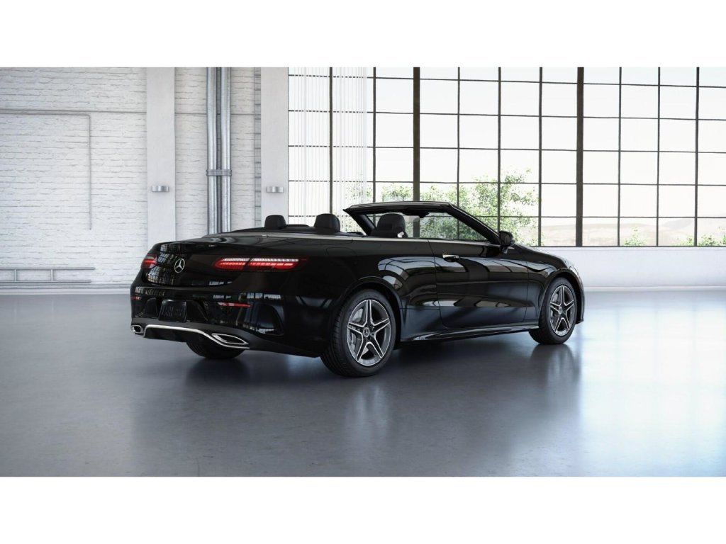 Used 2022 Mercedes-Benz E 450 Cabriolet image 22