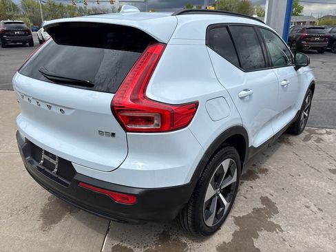 Certified 2026 Volvo XC40 B5 Plus AWD/4WD image 6