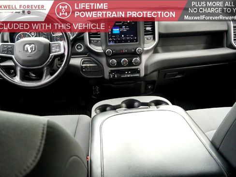 Used 2022 RAM 2500 Big Horn w/ Cold Weather Group image 28