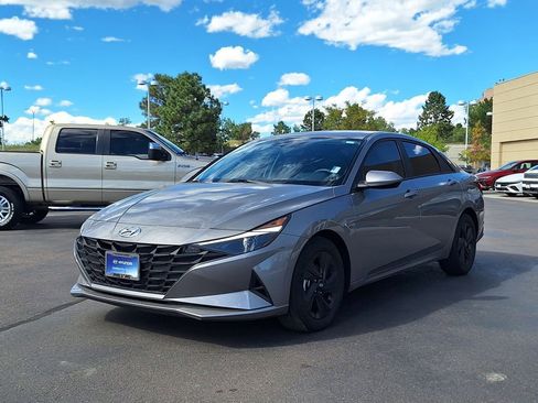 Certified 2023 Hyundai Elantra SEL image 7