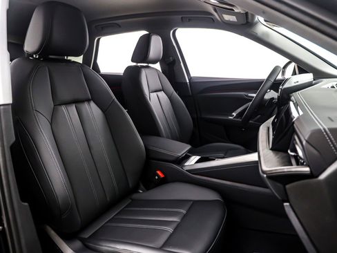 New 2025 Audi Q5 Premium image 7