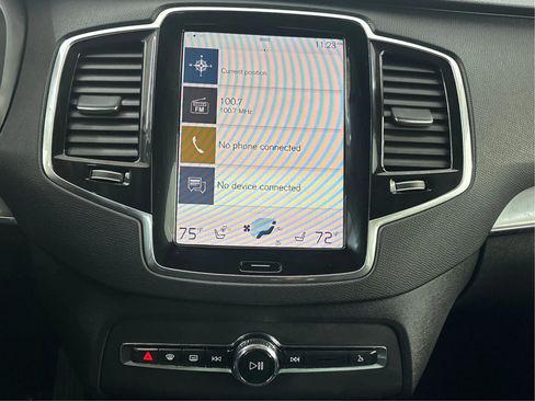 Used 2022 Volvo XC90 T5 Momentum w/ Advanced Package image 19