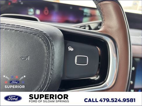 Used 2025 Lincoln Navigator Reserve AWD/4WD image 34