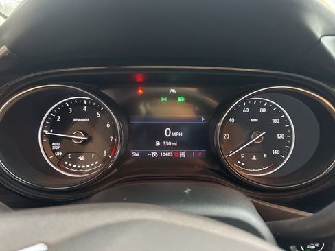 Used 2023 Buick Encore GX Select w/ Safety Package II image 25