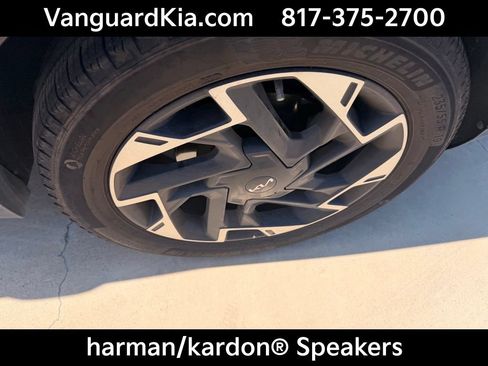 Certified 2024 Kia Sportage SX FWD image 9