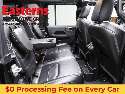Used 2021 Jeep Wrangler Unlimited Sahara w/ Cold Weather Group AWD/4WD image 25