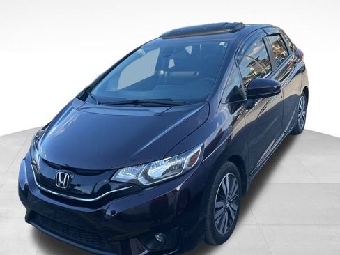 Used 2017 Honda Fit EX image 3