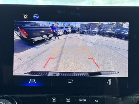 Used 2023 Chevrolet Colorado Trail Boss w/ Advanced Trailering Package image 25