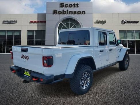 New 2026 Jeep Gladiator Mojave image 4