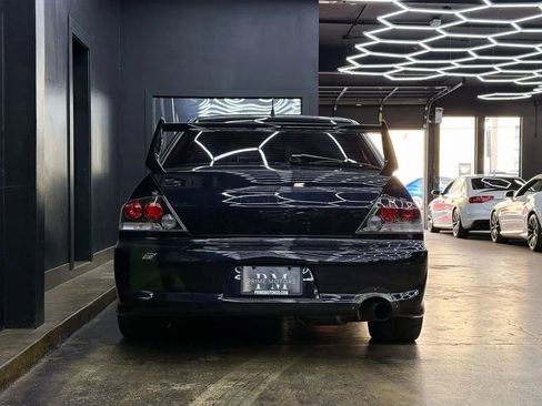 Used 2004 Mitsubishi Lancer Evolution AWD/4WD image 6