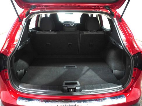 Used 2017 Nissan Rogue Sport SV w/ SV Premium Package AWD/4WD image 6