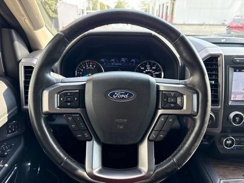 Used 2019 Ford Expedition Max Platinum AWD/4WD image 24