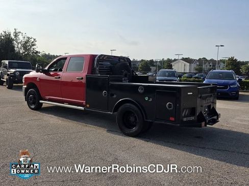 Used 2024 RAM 3500 Tradesman w/ Chrome Appearance Group AWD/4WD image 10