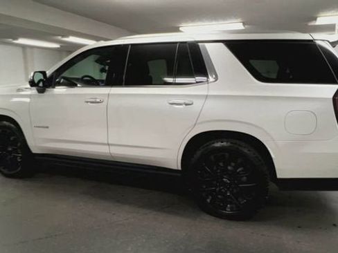 Certified 2025 Chevrolet Tahoe High Country AWD/4WD image 6
