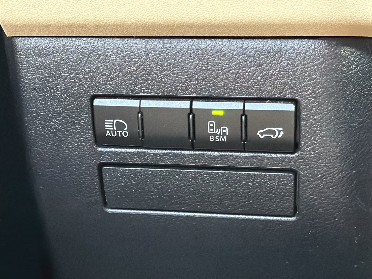 Used 2021 Lexus NX 300 FWD w/ Accessory Package 2 image 15