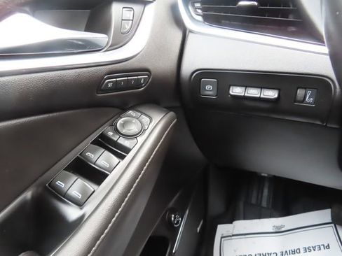 Used 2023 Buick Enclave Avenir w/ Avenir Technology Package AWD/4WD image 35