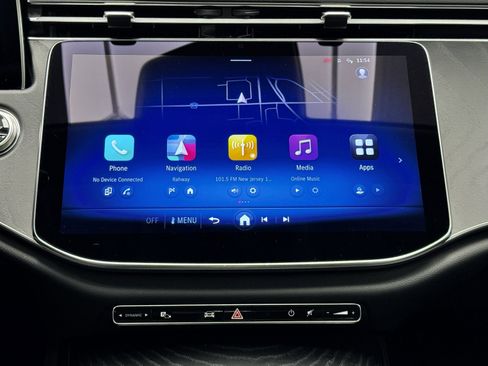 Used 2025 Mercedes-Benz E 350 4MATIC Sedan image 25