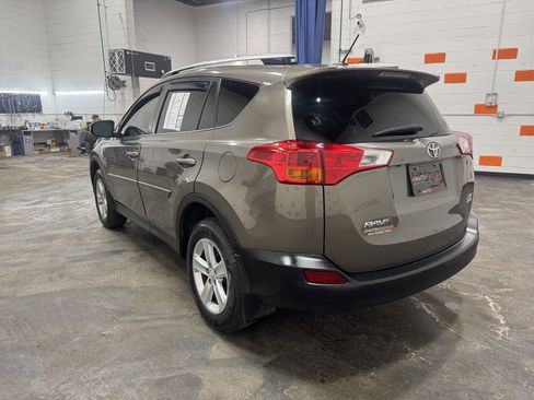 Used 2014 Toyota RAV4 XLE image 13