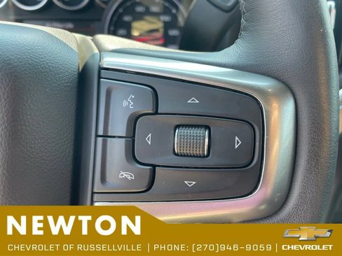 Used 2021 Chevrolet Silverado 1500 LT AWD/4WD image 15
