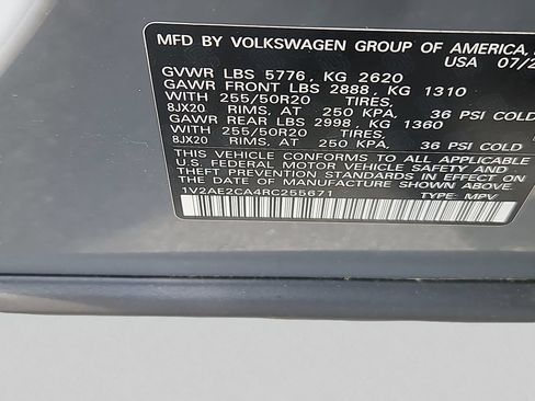 Used 2024 Volkswagen Atlas Cross Sport SEL R-Line AWD/4WD image 15