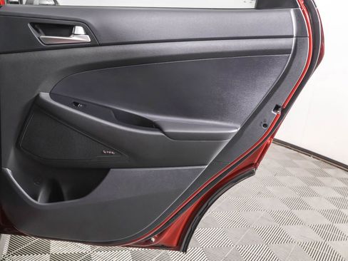 Used 2020 Hyundai Tucson Limited w/ Winter Weather Package image 40