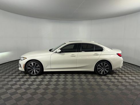 Used 2025 BMW 330i xDrive Sedan AWD/4WD image 10