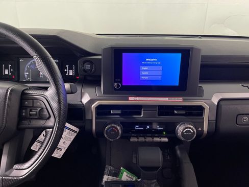 New 2026 Toyota Tacoma SR5 AWD/4WD image 15