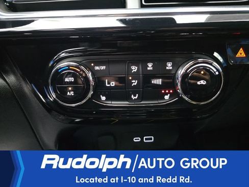Used 2025 Chevrolet Trax RS w/ Sunroof Package FWD image 20