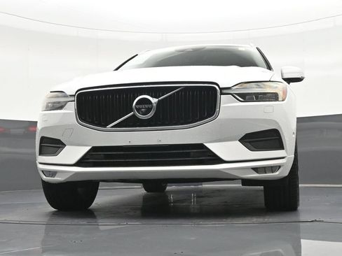 Used 2018 Volvo XC60 T6 Momentum w/ Advanced Package AWD/4WD image 29