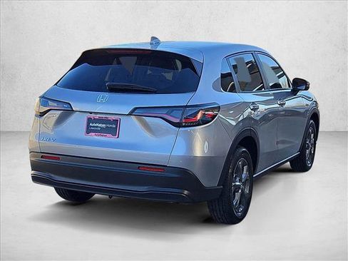 New 2026 Honda HR-V LX image 2