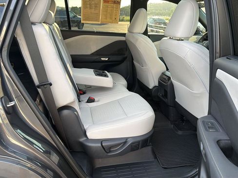 Used 2024 Lexus TX 350 FWD w/ Technology Package image 12