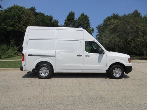 Used 2020 Nissan NV 2500 SV RWD image 7