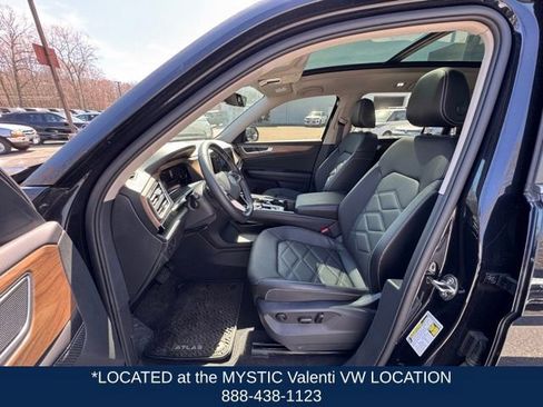 Certified 2024 Volkswagen Atlas SE w/ Panoramic Sunroof Package image 34