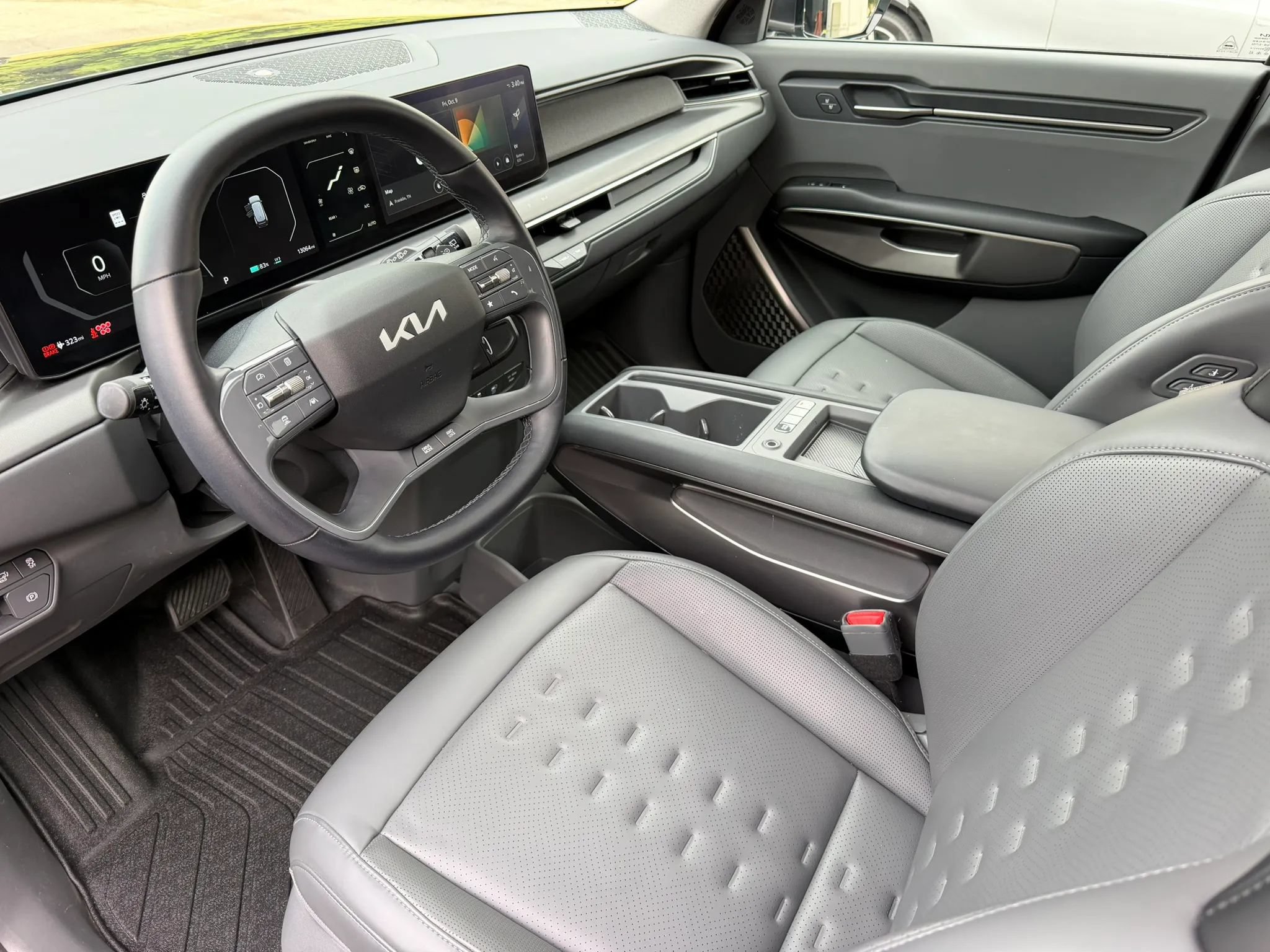 Used 2024 Kia EV9 Wind AWD/4WD image 14