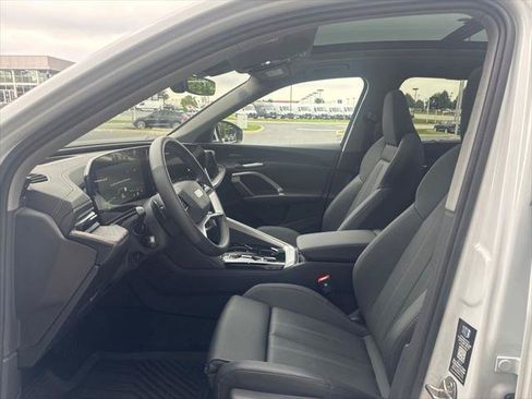 Used 2025 Audi Q5 Prestige AWD/4WD image 12
