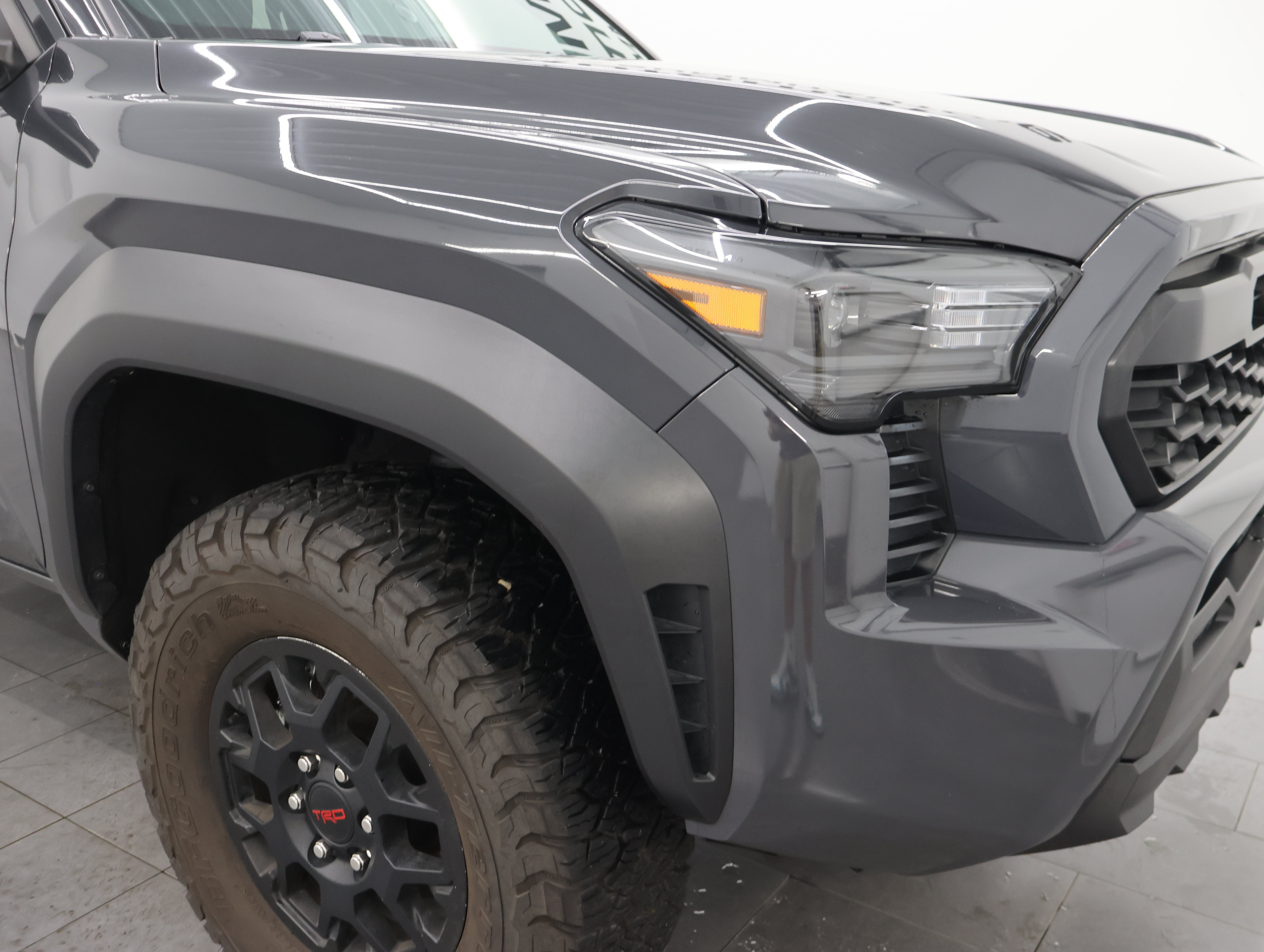 Used 2025 Toyota Tacoma TRD Off-Road AWD/4WD image 22