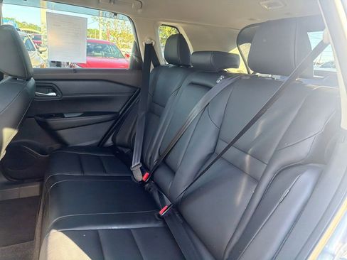 Used 2022 Nissan Rogue SV w/ SV Premium Package image 25