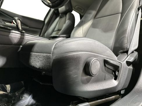Used 2024 MAZDA CX-30 AWD 2.5 S w/ Select Sport Pkg image 13