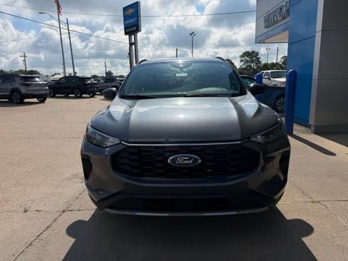 Used 2025 Ford Escape ST-Line w/ Equipment Group 301A FWD image 2