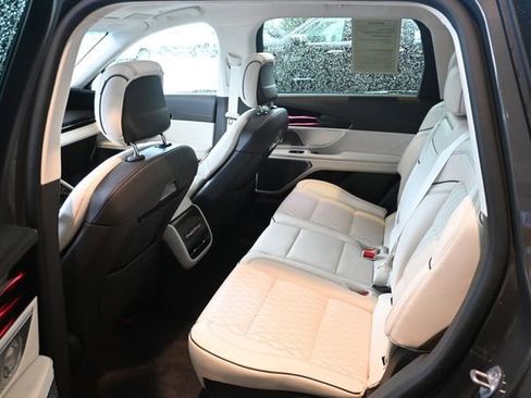 Used 2024 Lincoln Nautilus Black Label image 24